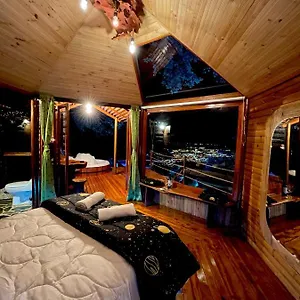 Chalet Senderos Glamping Colombia